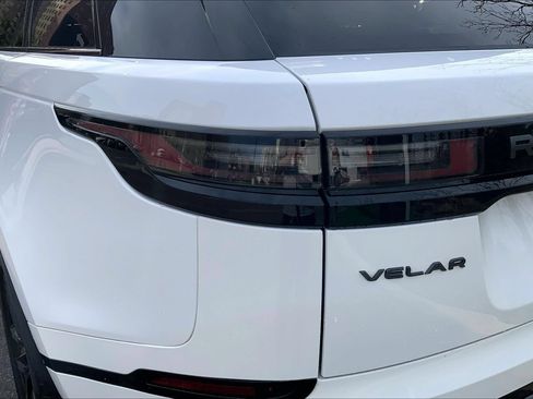 Certified 2026 Land Rover Range Rover Velar Dynamic SE AWD/4WD image 28