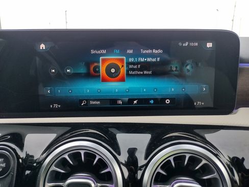 Used 2021 Mercedes-Benz A 220 4MATIC w/ Premium Package image 24