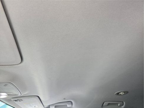 Used 2018 Chevrolet Traverse LS FWD image 24