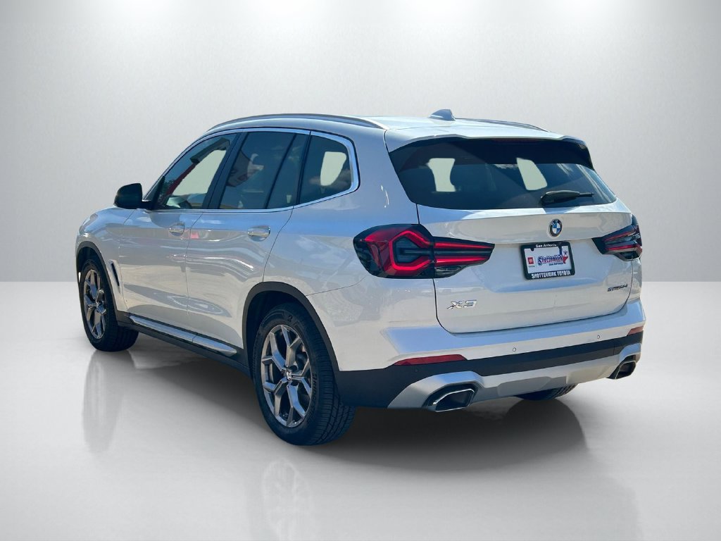 Used 2022 BMW X3 sDrive30i w/ Premium Package 2 (ZPA) RWD image 7