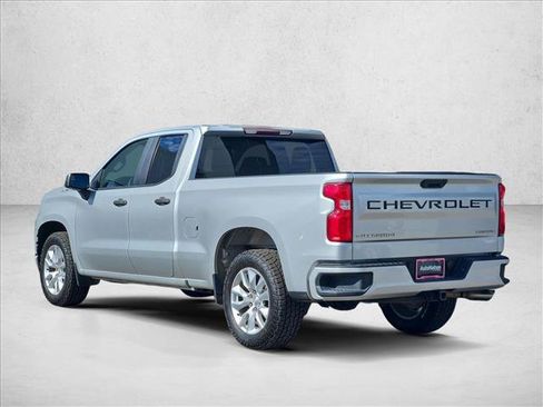 Used 2019 Chevrolet Silverado 1500 Custom w/ Trailering Package RWD image 6