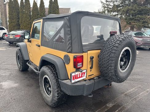 Used 2014 Jeep Wrangler Sport image 5