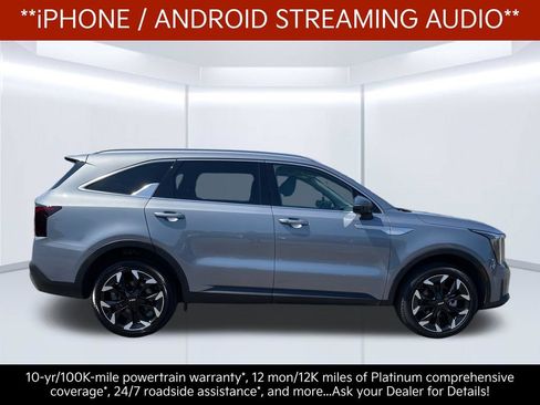 Certified 2025 Kia Sorento EX w/ Panoramic Sunroof Package AWD/4WD image 8