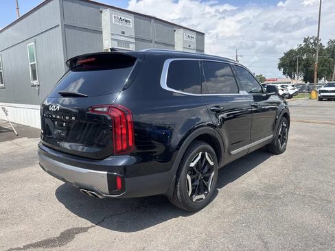 Used 2024 Kia Telluride S w/ S Sunroof Package FWD image 8