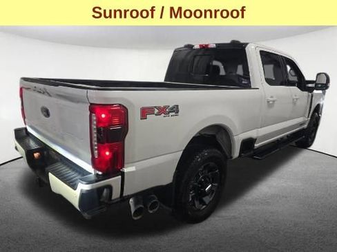 Used 2023 Ford F250 Lariat w/ Lariat Ultimate Package AWD/4WD image 5