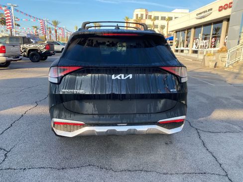 Used 2024 Kia Sportage EX w/ EX Premium Package image 8