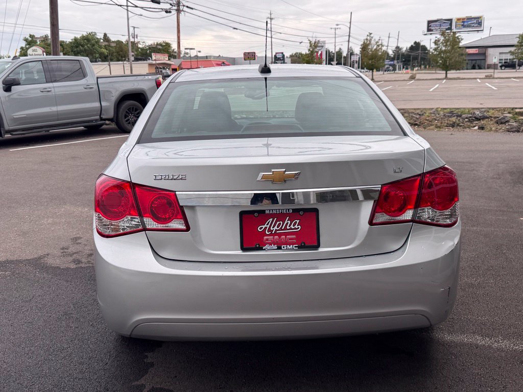 Used 2016 Chevrolet Cruze LT FWD image 5