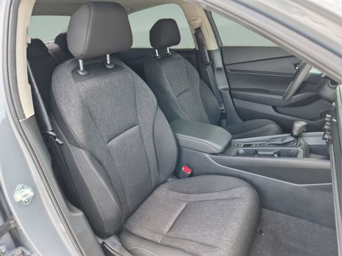 Used 2025 Honda Accord SE image 18