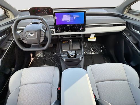 New 2026 Subaru Solterra image 14