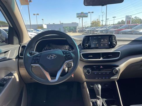 Used 2021 Hyundai Tucson SE w/ Cargo Package image 14