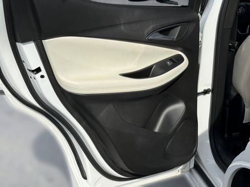 Used 2020 Buick Encore GX Select w/ Sport Touring Package image 26