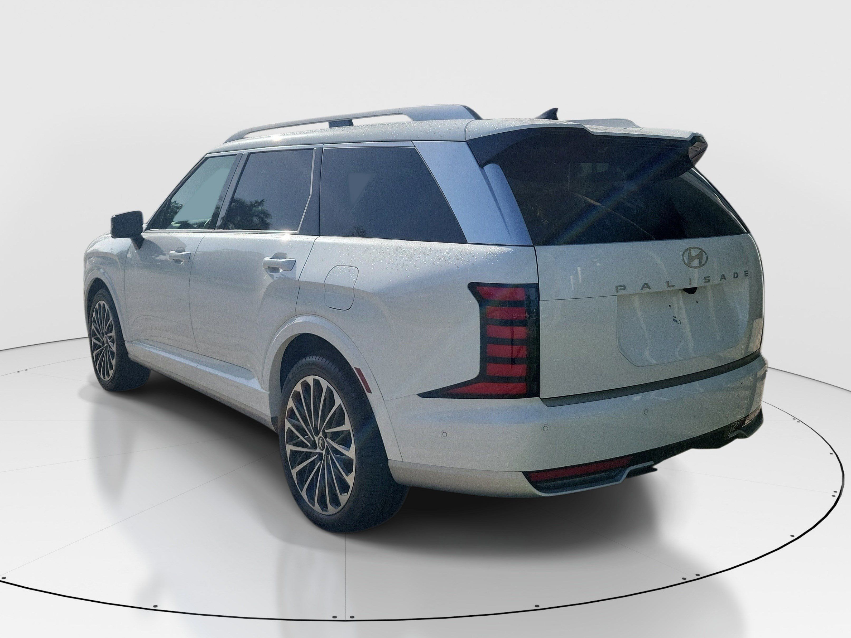 Used 2026 Hyundai Palisade Calligraphy FWD image 5