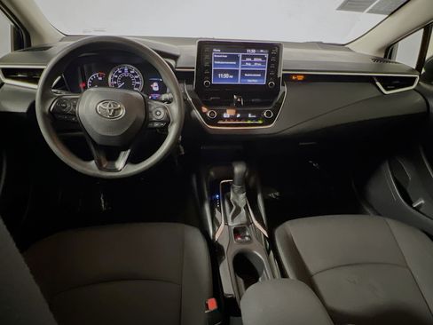 Used 2020 Toyota Corolla LE FWD image 28