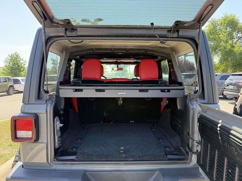 Used 2020 Jeep Wrangler Unlimited Sport S AWD/4WD image 32
