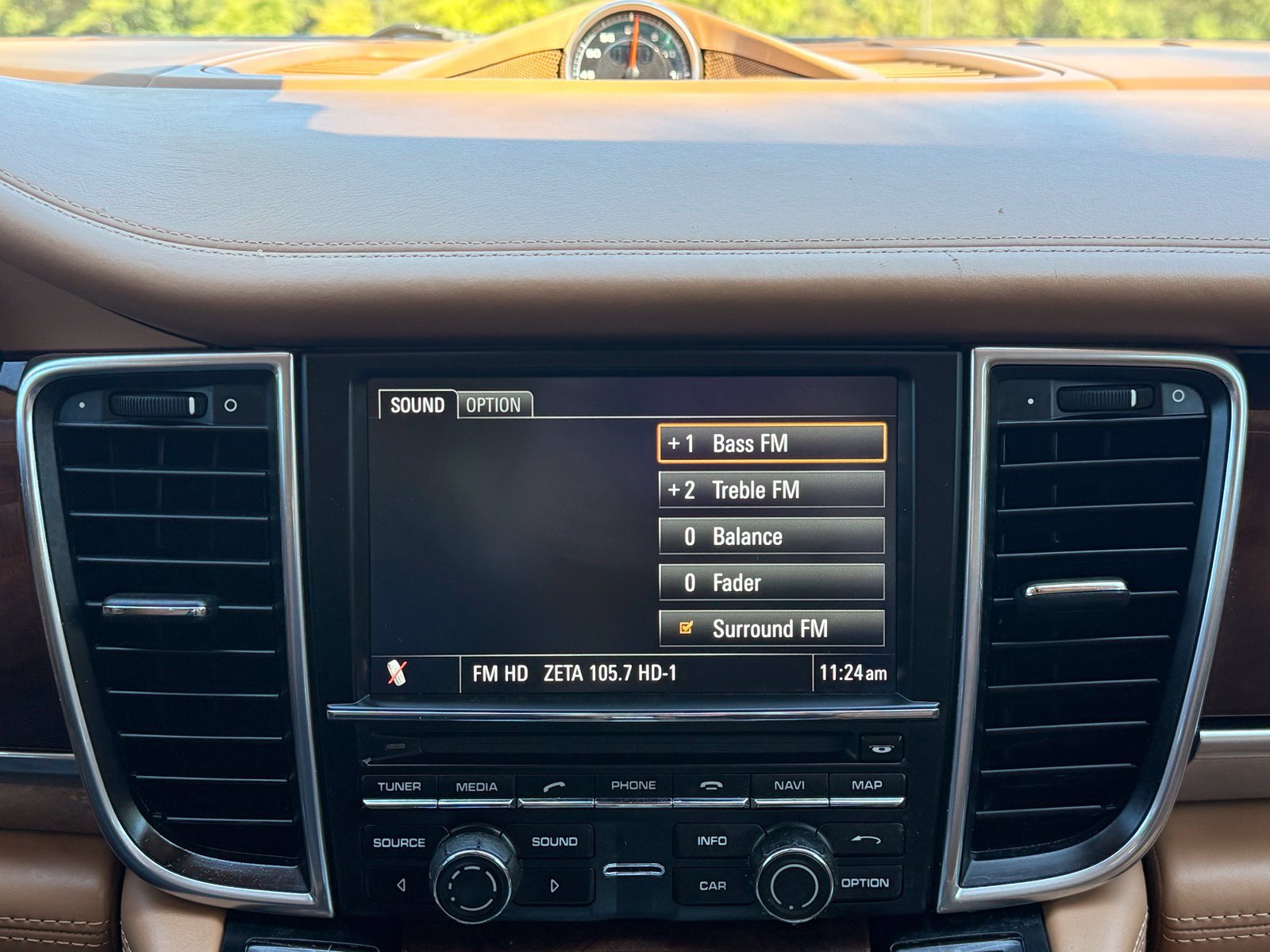 Used 2012 Porsche Panamera AWD/4WD image 29