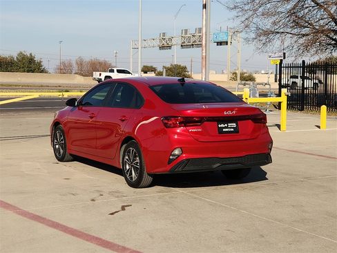 Certified 2024 Kia Forte LXS image 5