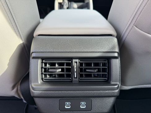 New 2025 Honda Accord SE image 9