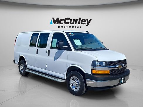 Used 2024 Chevrolet Express 2500 w/ Driver Convenience Package RWD image 1