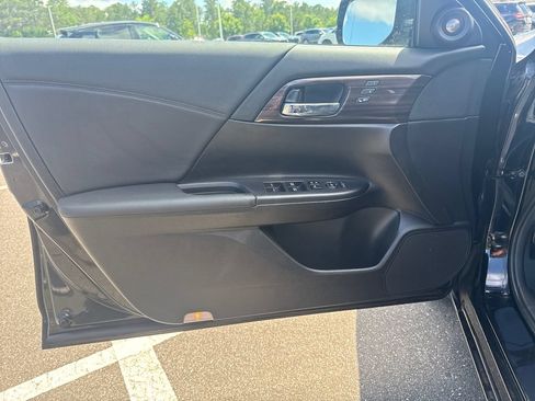 Used 2016 Honda Accord EX-L image 13