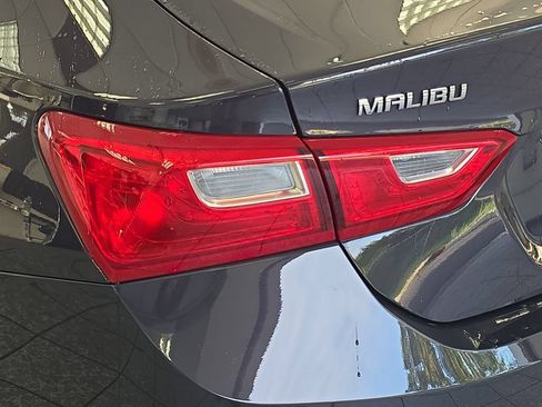Used 2025 Chevrolet Malibu LT FWD image 29