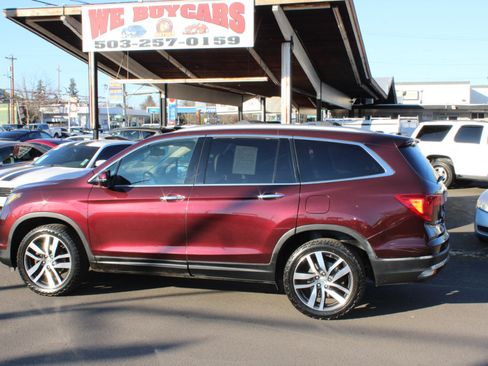 Used 2016 Honda Pilot Touring image 4