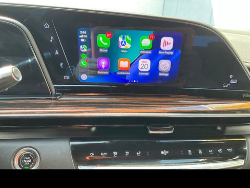 Used 2023 Cadillac Escalade ESV Premium Luxury w/ LPO, Radiant Package AWD/4WD image 5