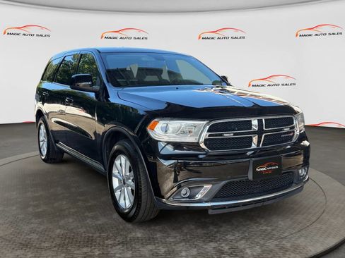 Used 2019 Dodge Durango SXT AWD/4WD image 5