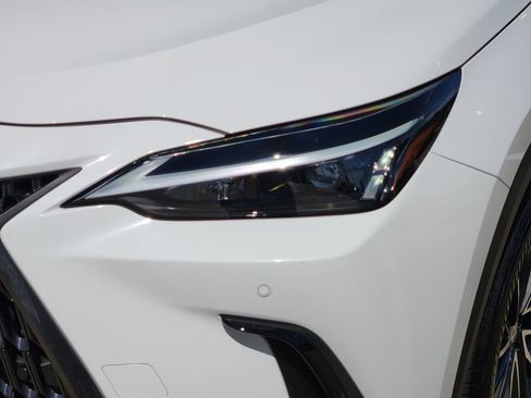 Used 2026 Lexus NX 350 AWD w/ Premium Package image 9