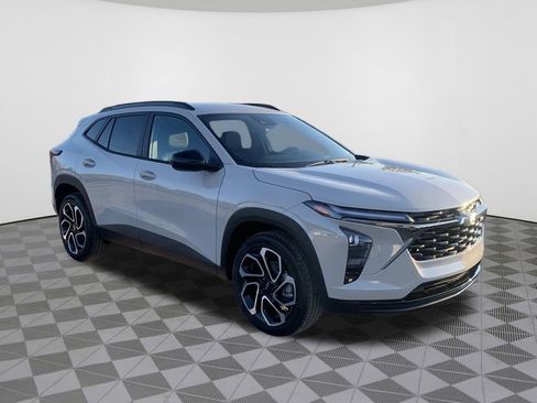 New 2026 Chevrolet Trax RS image 4