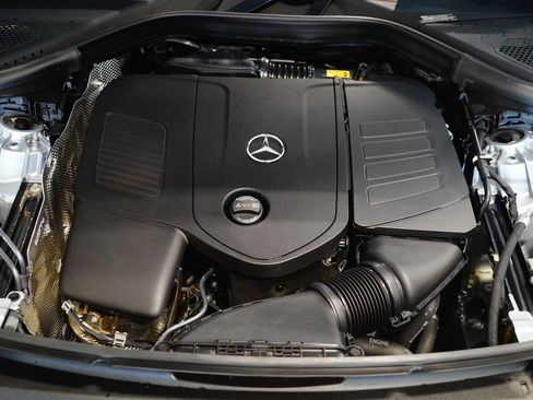 Certified 2023 Mercedes-Benz GLC 300 4MATIC image 28