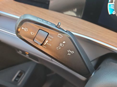 New 2026 Volkswagen Tiguan SEL R-Line AWD/4WD image 26