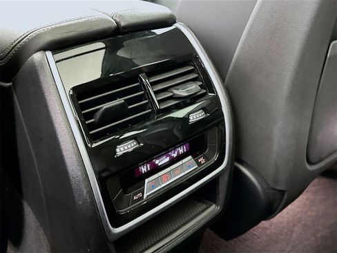 Used 2020 BMW X5 sDrive40i w/ Premium Package image 27