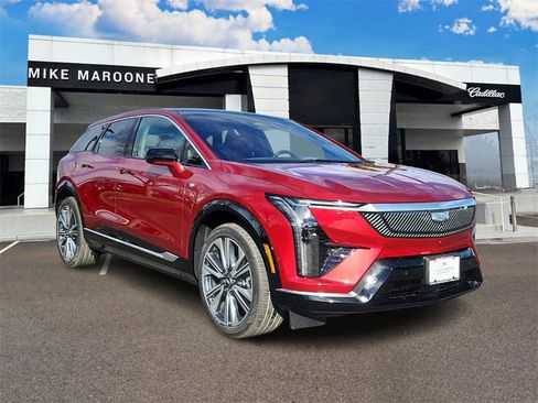 New 2026 Cadillac Optiq Luxury 2 image 2