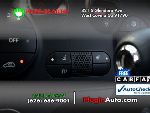 Used 2012 FIAT 500 Lounge w/ Luxury Leather Pkg FWD image 23