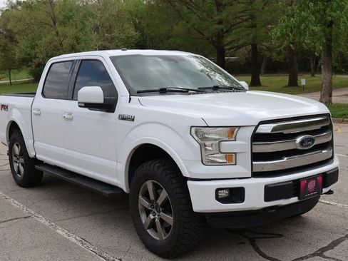 Used 2016 Ford F150 Lariat image 3