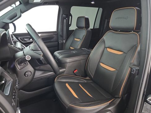 Used 2023 GMC Yukon XL AT4 w/ AT4 Premium Package AWD/4WD image 25