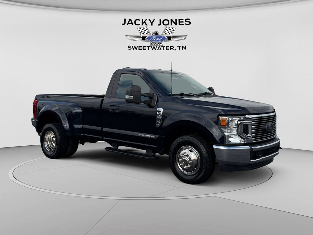 Certified 2022 Ford F350 XLT RWD image 7