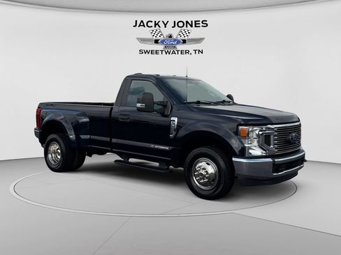 Certified 2022 Ford F350 XLT RWD image 7
