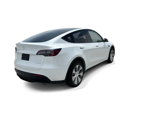 Certified 2023 Tesla Model Y Long Range AWD/4WD image 6