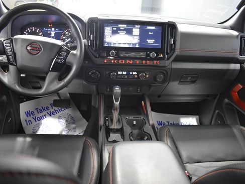 Certified 2025 Nissan Frontier PRO-4X w/ Pro Premium Package AWD/4WD image 13