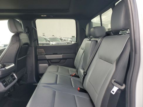 Used 2024 Ford F150 Lightning Lariat image 15