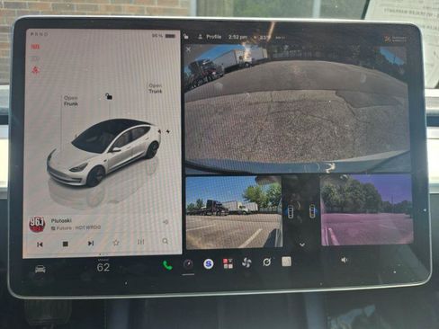 Used 2023 Tesla Model 3 Standard Range RWD image 37