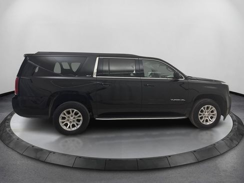 Used 2019 GMC Yukon XL SLT AWD/4WD image 4