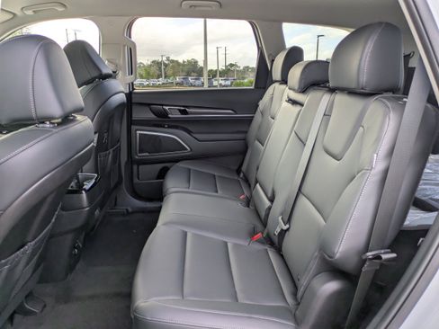 New 2025 Kia Telluride LX image 16