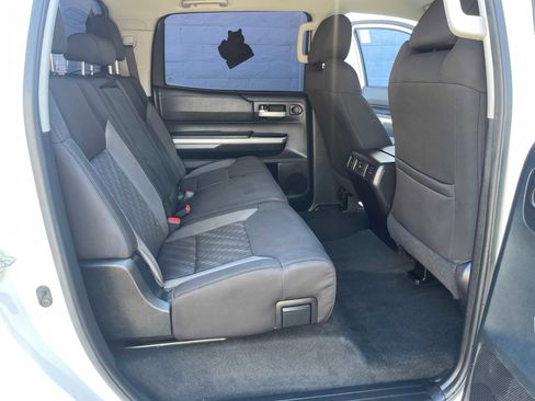 Used 2016 Toyota Tundra SR5 image 15