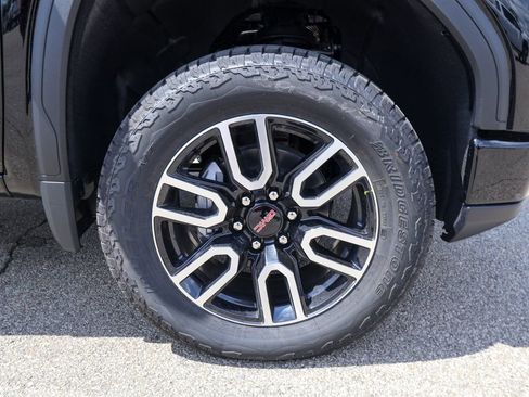 New 2026 GMC Sierra 1500 AT4 image 34