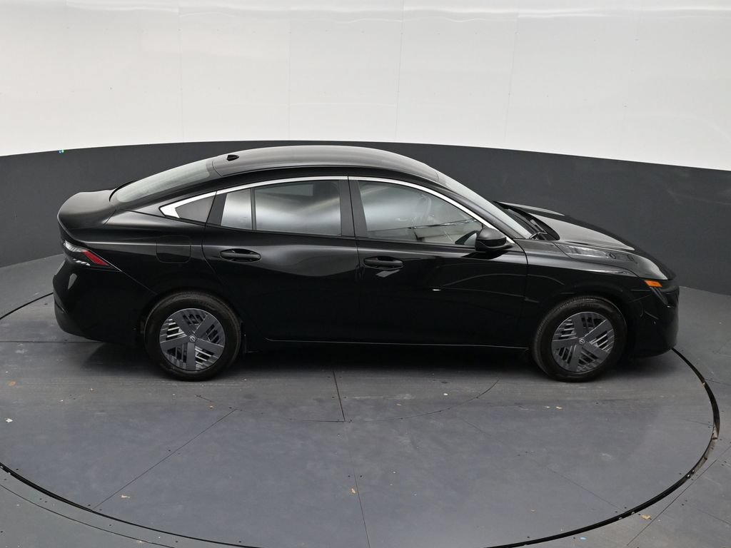 Used 2026 Nissan Sentra S w/ S Cold Weather Package FWD image 17