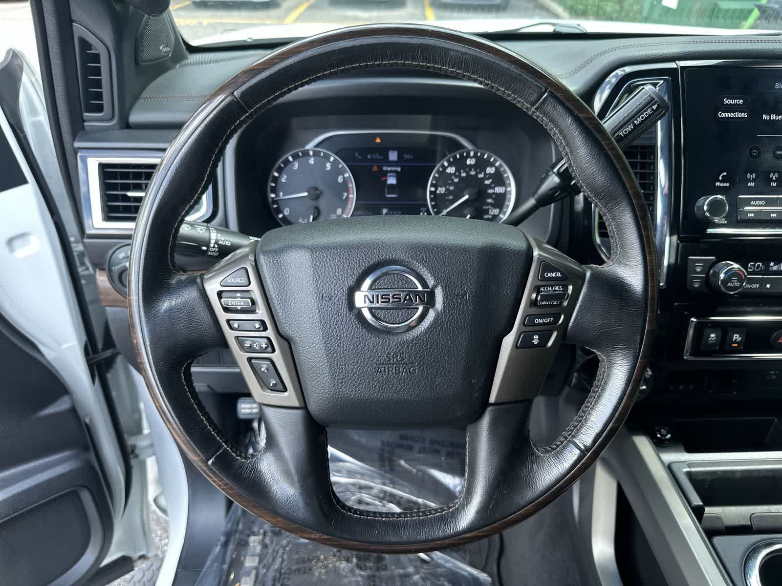 Used 2021 Nissan Titan Platinum Reserve w/ Moonroof Package AWD/4WD image 18