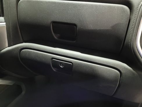 Used 2019 Chevrolet Silverado 1500 LT Trail Boss image 60