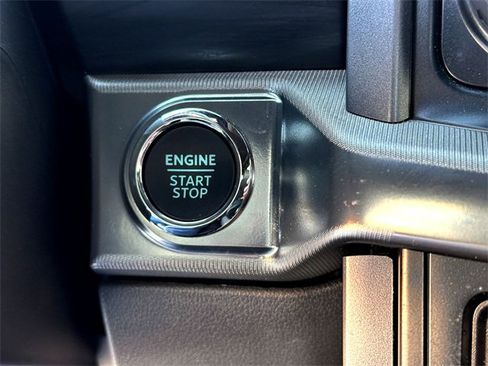 Used 2024 Ford F150 Lariat w/ Tow/Haul Package image 16